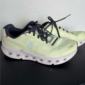 On Cloud go mesh sneaker – neon yellow – 8.5 men’s/11.5 women